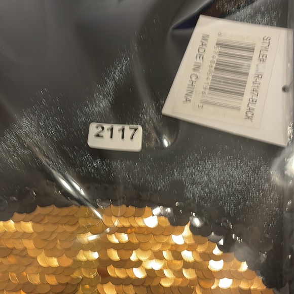 Olivia Miller Faux Leather Handbag with Reverse Sequin Embellishment - Picture 13 of 14